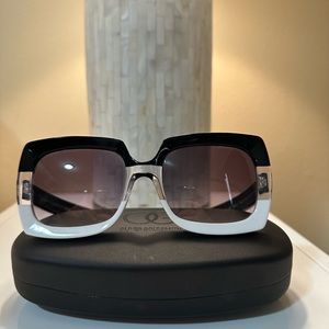 Oliver Goldsmith “Fuz” Sunglasses